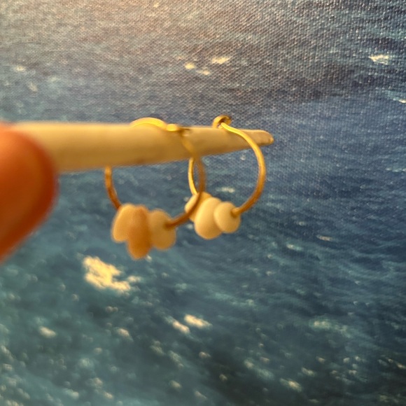 Shell Hoop Earrings - Picture 2 of 3